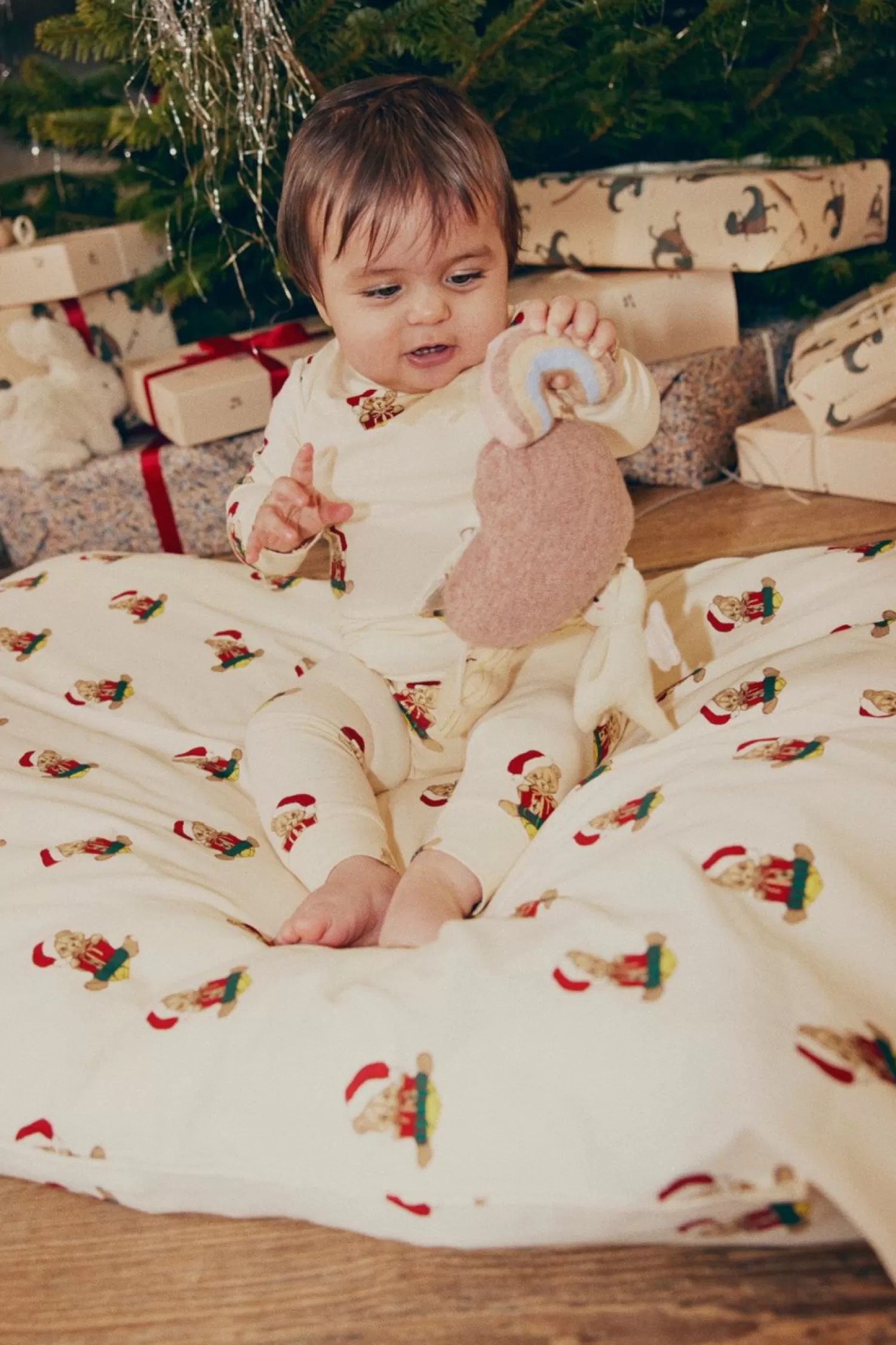 Born Konges Sløjd Basic Saet Med Bodystocking/Bukser - Christmas Teddy