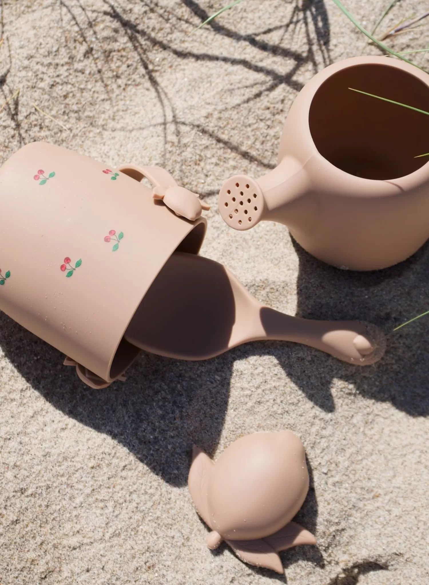 Konges Sløjd Silikone Strandsaet - Cherry Blush